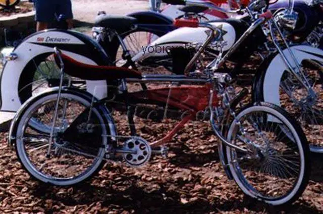 Lovely Lowrider Showbike 1998 comparison online with competitors