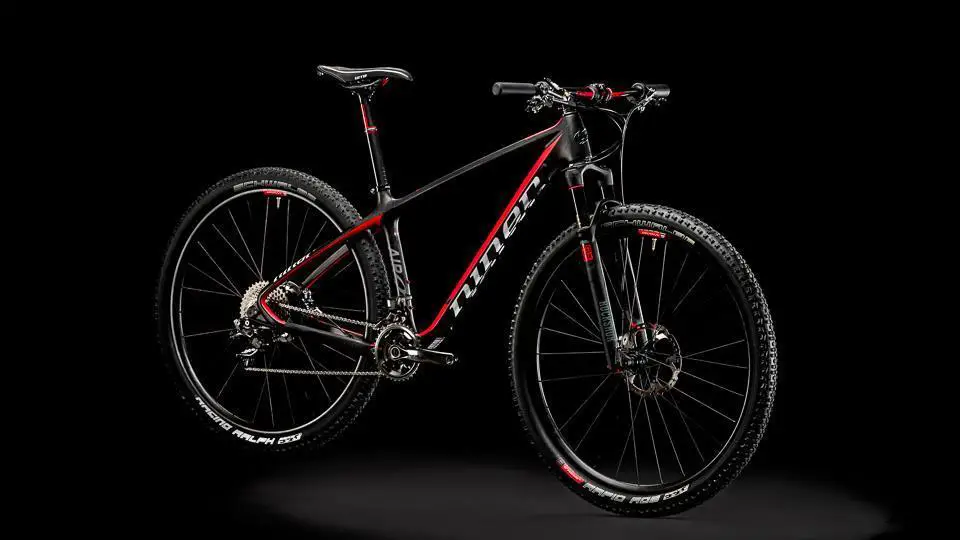 Niner AIR 9 RDO 5-STAR XTR competitors and comparison tool online specs and performance