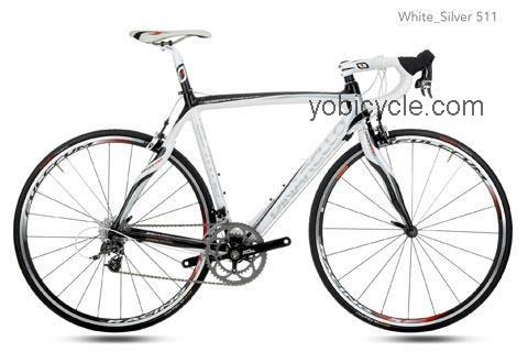 Pinarello FPQuattro Sram Force/Rival Bike 2011 comparison online with competitors