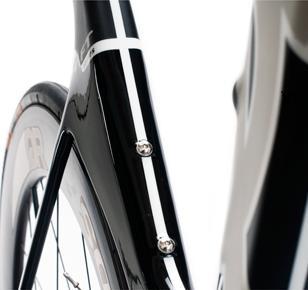 Quintana Roo CD0.1 Dura Ace 2012 comparison online with competitors
